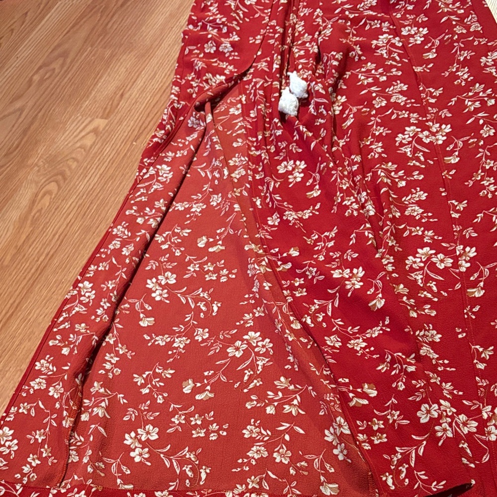 SHEIN Red Floral Print Pants-open leg pants - Picture 3 of 6